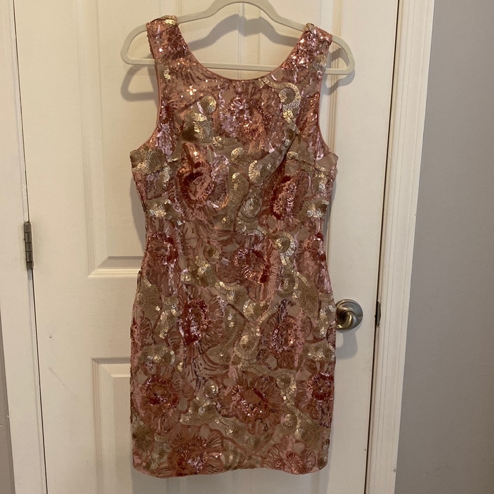 Gianni Bini lined sequined dress